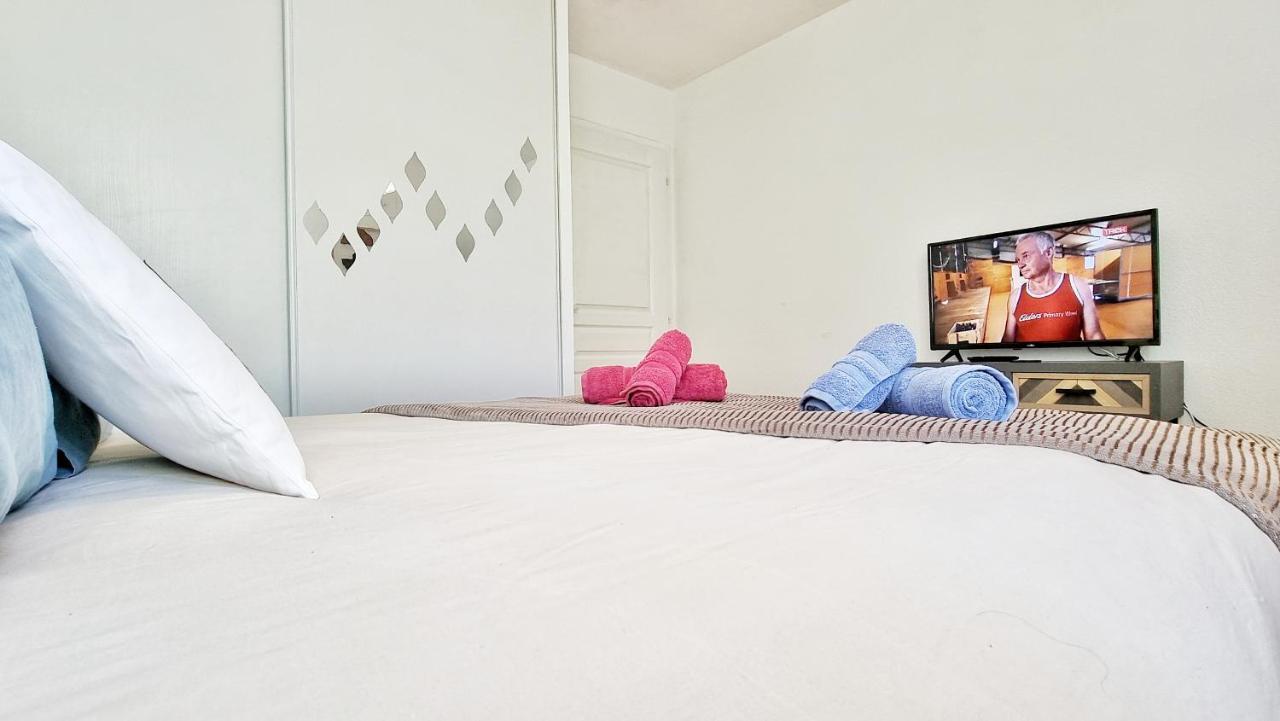 Le Stan - Centre - Parking - Exterieur - Fibre - Relax Bnb กอลมาร์ ภายนอก รูปภาพ